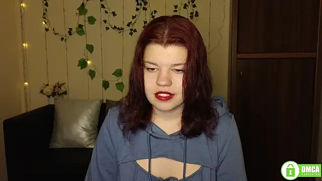 Snapshot of Anitka_corgs4 chatting on December 14, 2025, 11:59 am Anitka corgs4 online show from December 14, 2025, 11:59 am