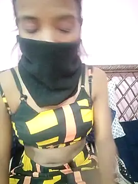 Snapshot of Shivani66 chatting on December 15, 2025, 7:29 pm Shivani66 online show from December 15, 2025, 7:29 pm