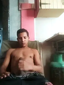 JoseNavarro27 online show from December 22, 2025, 4:26 pm