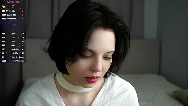 Snapshot of SharylOrbin chatting on January 7, 2026, 11:18 pm SharylOrbin online show from January 7, 2026, 11:18 pm