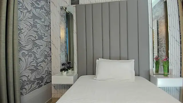 Snapshot of beautifulgirl4u_ chatting on July 10, 2026, 11:18 pm beautifulgirl4u online show from July 10, 2026, 11:18 pm