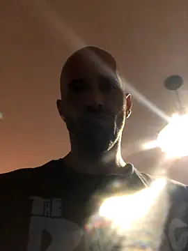 Snapshot of Nenelarge69 chatting on December 14, 2025, 12:05 am Nenelarge69 online show from December 14, 2025, 12:05 am