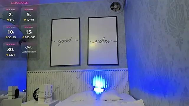 Snapshot of goodgirl22__ chatting on July 16, 2026, 11:44 pm goodgirl22 online show from July 16, 2026, 11:44 pm