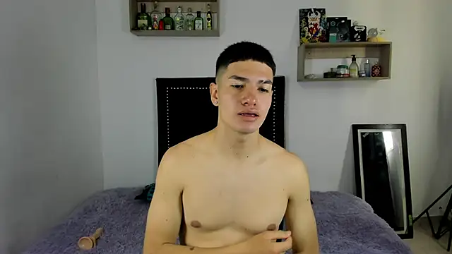 Snapshot of Nico_Nocturne chatting on December 15, 2025, 7:40 pm Nico Nocturne online show from December 15, 2025, 7:40 pm