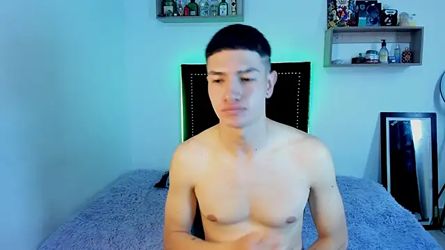 Snapshot of Nico_Nocturne chatting on December 16, 2025, 7:30 pm Nico Nocturne online show from December 16, 2025, 7:30 pm