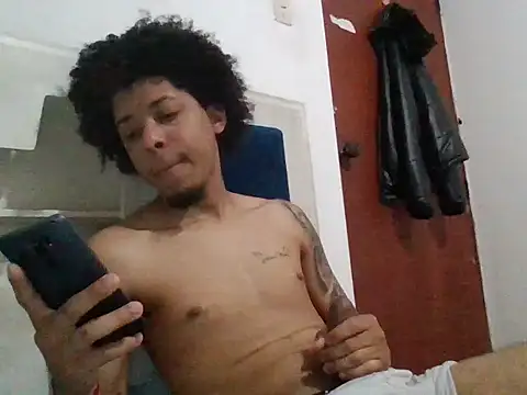 Snapshot of alejandro31727 chatting on December 15, 2025, 7:51 pm alejandro31727 online show from December 15, 2025, 7:51 pm