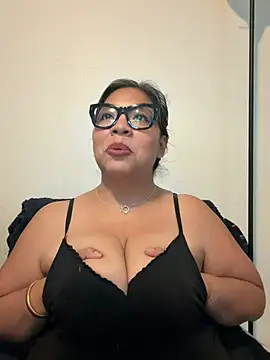 BettyWhispers online show from May 13, 2026, 12:57 pm