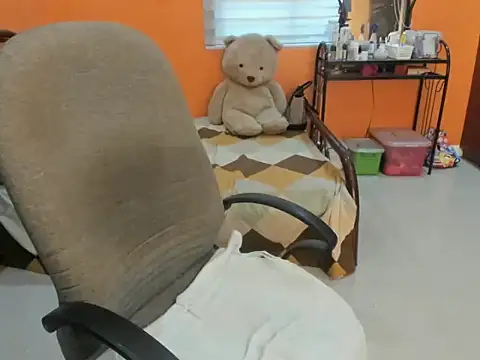 cocktits69 online show from May 12, 2026, 1:25 am