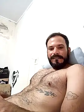 Snapshot of Dionaatanm chatting on December 13, 2025, 11:54 pm Dionaatanm online show from December 13, 2025, 11:54 pm