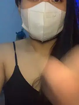 Snapshot of NinaBaby22 chatting on April 19, 2026, 4:23 am NinaBaby22 online show from April 19, 2026, 4:23 am