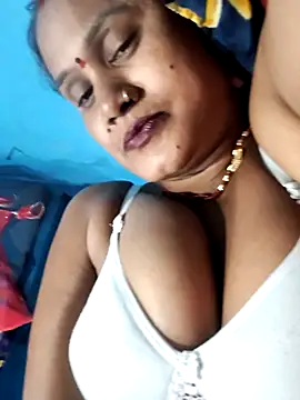 Snapshot of Akanksha_soni chatting on April 9, 2026, 7:19 pm Akanksha soni online show from April 9, 2026, 7:19 pm