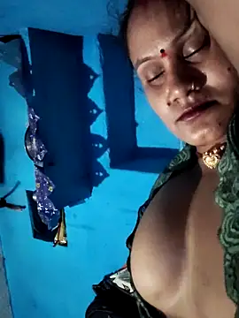 Snapshot of Akanksha_soni chatting on May 12, 2026, 7:44 pm Akanksha soni online show from May 12, 2026, 7:44 pm