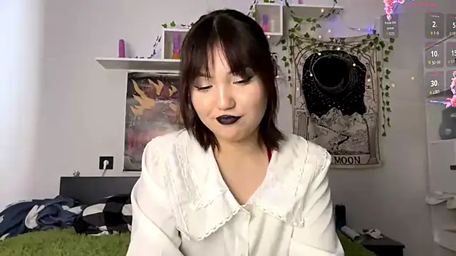 UrPrincessSuki online show from February 28, 2026, 10:05 am