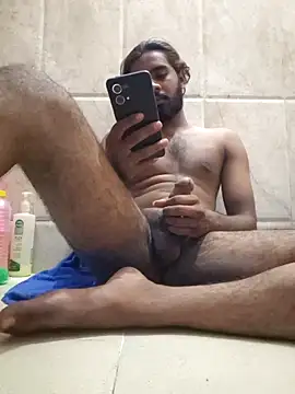 Snapshot of suhxil79 chatting on May 9, 2026, 7:30 pm suhxil79 online show from May 9, 2026, 7:30 pm