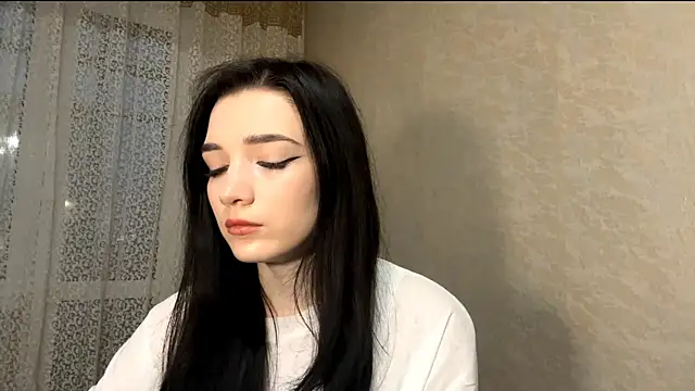 IsabellaWave online show from February 9, 2026, 12:31 pm