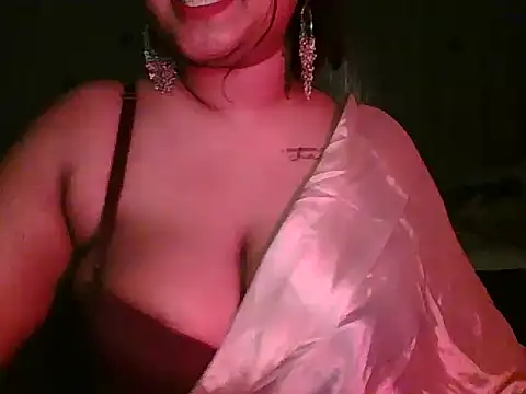 Snapshot of sonal-6 chatting on February 22, 2026, 4:27 pm sonal-6 online show from February 22, 2026, 4:27 pm