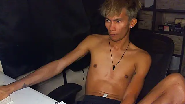 jhaycobXgarcia online show from March 7, 2026, 6:54 am