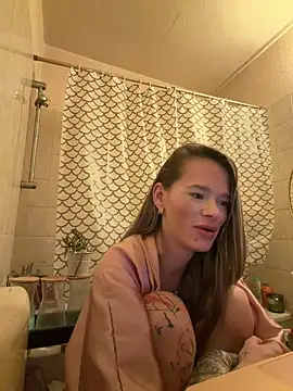 vinique99 online show from March 12, 2026, 10:49 pm