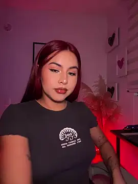 Zarahs Blare1 online show from December 18, 2025, 2:50 am