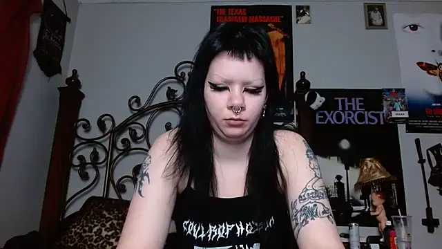 Snapshot of Bettieee_Agura chatting on February 1, 2026, 9:02 pm Bettieee Agura online show from February 1, 2026, 9:02 pm