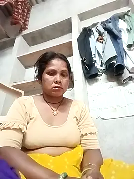 Snapshot of Shreya_pandit chatting on April 24, 2026, 12:51 pm Shreya pandit online show from April 24, 2026, 12:51 pm