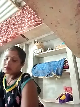 Snapshot of Shreya_pandit chatting on April 30, 2026, 6:09 am Shreya pandit online show from April 30, 2026, 6:09 am