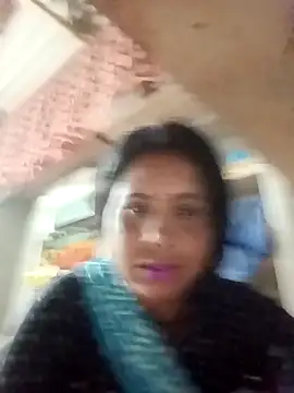 Snapshot of Shreya_pandit chatting on May 3, 2026, 1:06 pm Shreya pandit online show from May 3, 2026, 1:06 pm