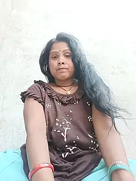 Snapshot of Shreya_pandit chatting on May 5, 2026, 11:40 am Shreya pandit online show from May 5, 2026, 11:40 am