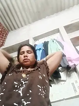 Snapshot of Shreya_pandit chatting on May 20, 2026, 12:06 am Shreya pandit online show from May 20, 2026, 12:06 am