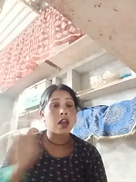Snapshot of Shreya_pandit chatting on May 20, 2026, 12:11 pm Shreya pandit online show from May 20, 2026, 12:11 pm