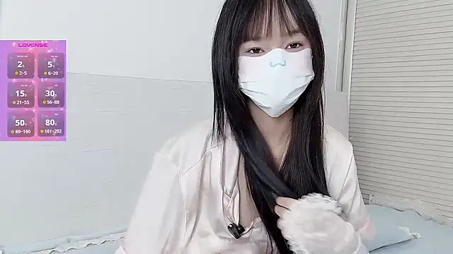  nannan  online show from January 11, 2026, 1:49 pm