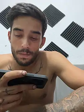 Jeikoboy online show from August 5, 2026, 9:06 pm