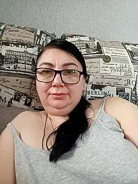 MariSwan222 online show from March 18, 2026, 8:06 am