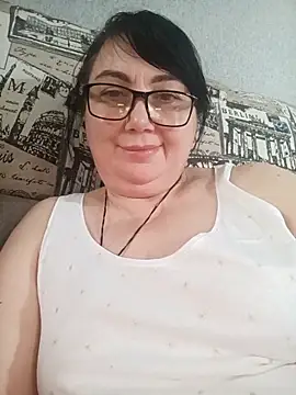 Snapshot of MariSwan222 chatting on April 18, 2026, 2:21 pm MariSwan222 online show from April 18, 2026, 2:21 pm
