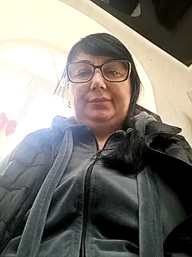 Snapshot of MariSwan222 chatting on April 26, 2026, 8:34 am MariSwan222 online show from April 26, 2026, 8:34 am