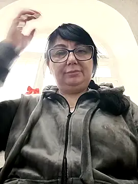 Snapshot of MariSwan222 chatting on May 14, 2026, 7:15 am MariSwan222 online show from May 14, 2026, 7:15 am
