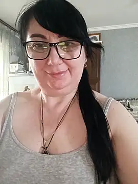 Snapshot of MariSwan222 chatting on May 30, 2026, 12:02 pm MariSwan222 online show from May 30, 2026, 12:02 pm