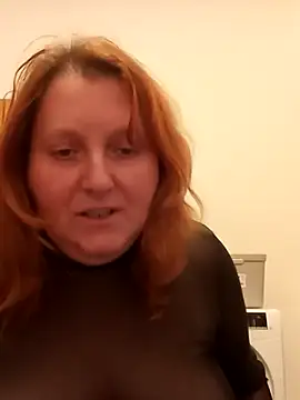 Snapshot of dottoressabbw chatting on February 6, 2026, 6:11 pm dottoressabbw online show from February 6, 2026, 6:11 pm