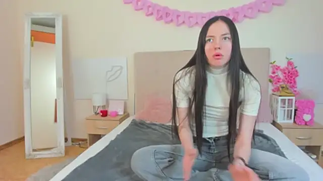 Snapshot of AdrianaCult chatting on March 3, 2026, 6:30 am AdrianaCult online show from March 3, 2026, 6:30 am