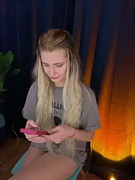 WetHotMilfaa online show from December 20, 2025, 10:17 pm