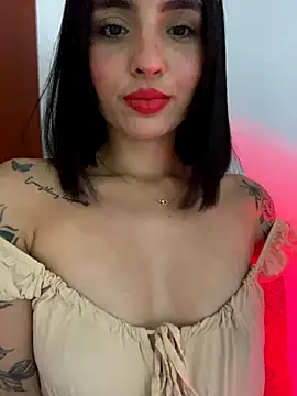 AngelWarm online show from December 15, 2025, 9:52 pm