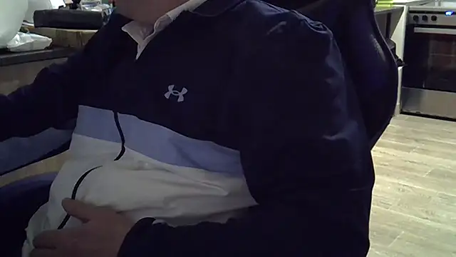 Snapshot of Zetros_15 chatting on March 13, 2026, 4:41 am Zetros 15 online show from March 13, 2026, 4:41 am