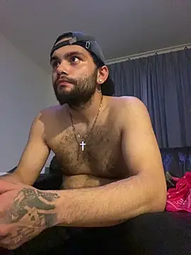 huffies cam online show from December 21, 2025, 1:35 am