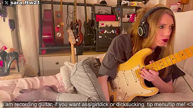 Sara ftw21 online show from March 30, 2026, 7:59 pm