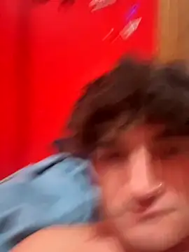 Gioxbaby online show from December 15, 2025, 11:47 am