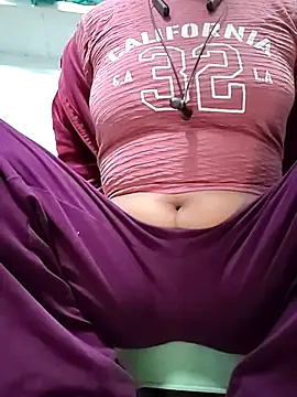 hoturbarsi online show from December 17, 2025, 5:57 am