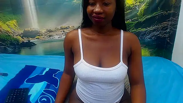 Snapshot of PetiteDiamondxxX chatting on May 14, 2026, 4:47 pm PetiteDiamondxxX online show from May 14, 2026, 4:47 pm