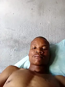 Snapshot of thabisozxz chatting on December 16, 2025, 10:42 am thabisozxz online show from December 16, 2025, 10:42 am