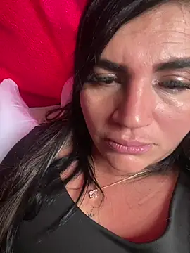 Snapshot of sophie-honey chatting on February 15, 2026, 12:47 pm sophie-honey online show from February 15, 2026, 12:47 pm