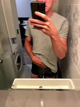 ThePassionPairX online show from December 16, 2025, 10:26 pm